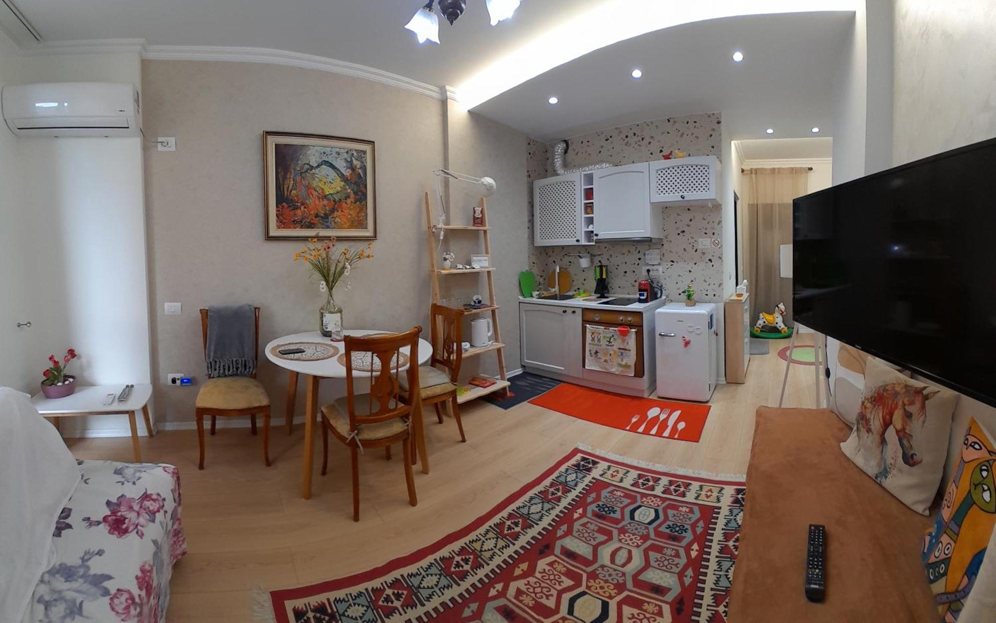 Bani'S Cozy Lovely Apt Tirana Exteriör bild